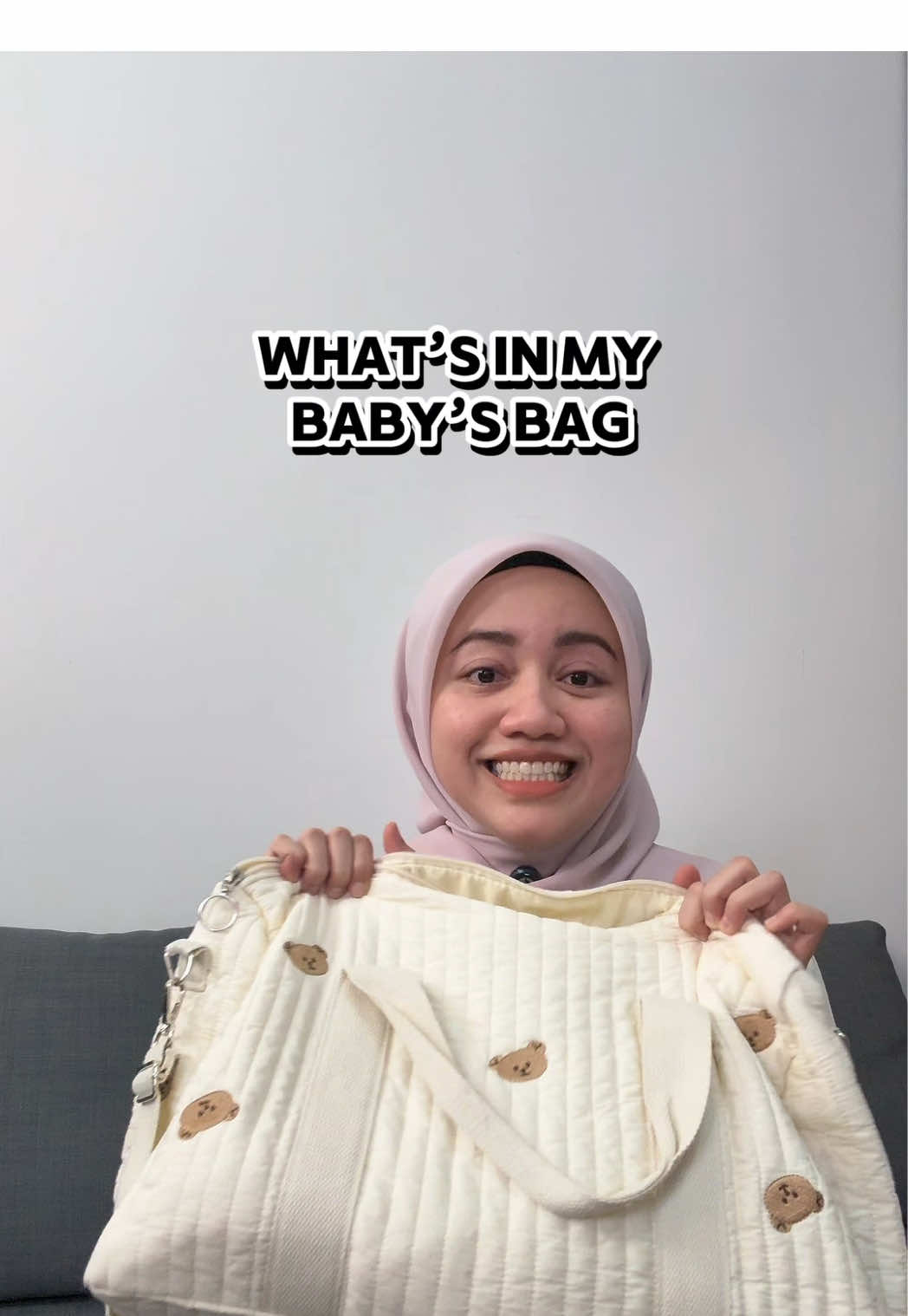 Wet wipes yang paling i love dari Nadir lahir sampai sekarang. Wipes ni terbukti safe ingredients, selamat untuk kulit baby. New mummy kene cuba tau! #hoppi #juiciestwipes #hoppiwipes #hoppibabywipes #hoppiessentials @heyhoppi 