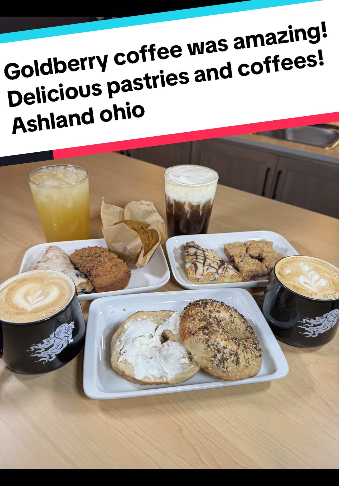 We found an amazing coffee shop in Ashland Ohio! @goldberrycoffee has some very unique coffees, lattes , refreshers and more! The havesome amazing in house made pastries and desserts that are stunning! The coffees were to die for and the atmosphere was a vibe. We highly recommend #coffeetok #coffeeshop #goldberrycoffee #ashlandohio #foodreview 