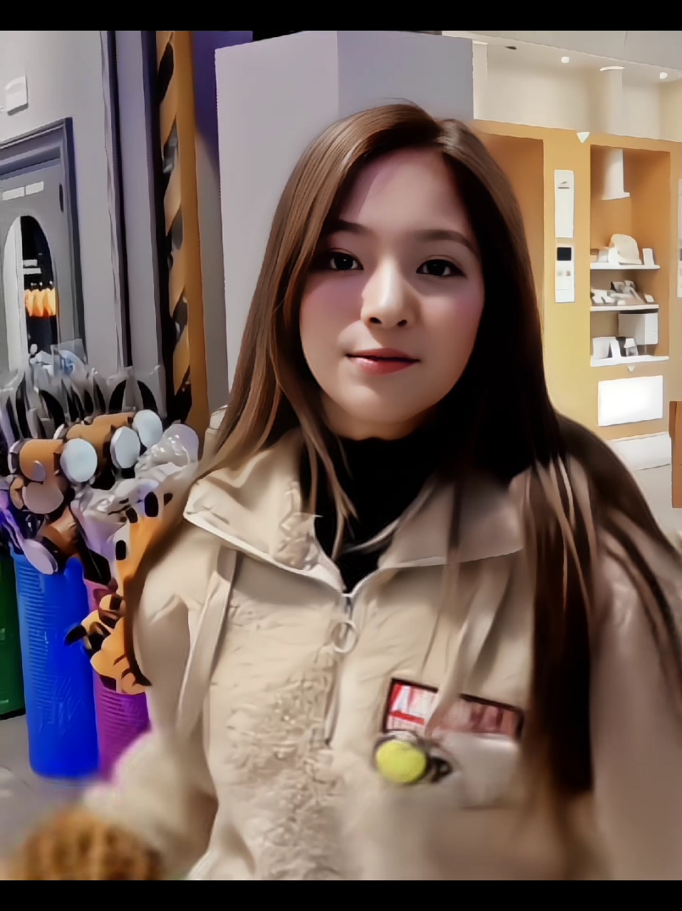 When aegyo turns into a meow🐱💖 #nagyung #fromis_9 #aegyo  #flover #kpopfyp 