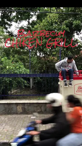 Parkir biasane cuy, Mampiro tak critani rekosone rahwono. 😔  #lanang #kerja #chikengrill #treewheeler 