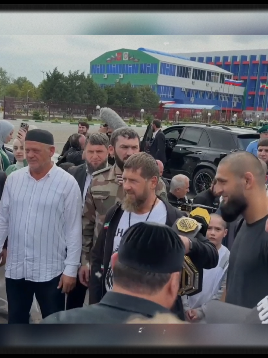 Хамзат Чимаев вернулся в Чечню после победы над Дю Плесси / Рамзан Кадыров встретил #ufc319 