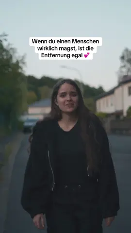 wie weit seid ihr weg von eurem zuhause 💕? #zuhause #dubistmeinzuhause #newmusic #deutschemusik #lieblingsmensch 