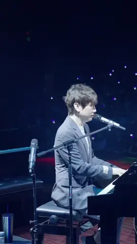 Có ai chỉ còn một mình mà không ghét những cơn mưa ! #MrSiro #NhacMrSiro #Sirocon #FanconcertMrSiro #ư