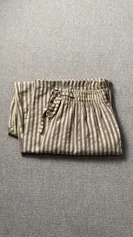 #celanastripe #stripepants 