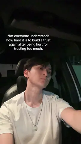 Siapa ada trust issues Like jap.