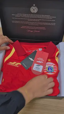 OTW JIS PAKE JERSEY BARU😎🧡🐯 #persijajakarta #jakmania #fyp?masukberanda #fypシ #persija 