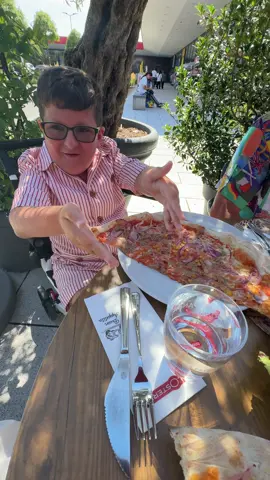 Pizza Yay!!! #k3vingabor #travel #foryou #pizza #food 