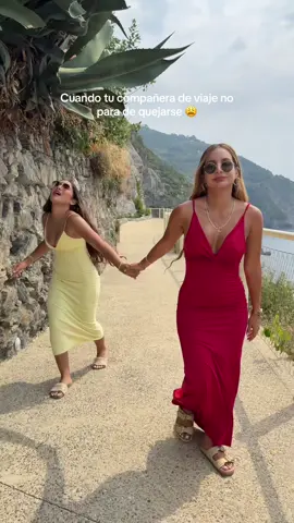 Y tú cuál de las 2 eres? La que te quejas por todo o la que regaña? 🤣 #viajes #travel #comedia 