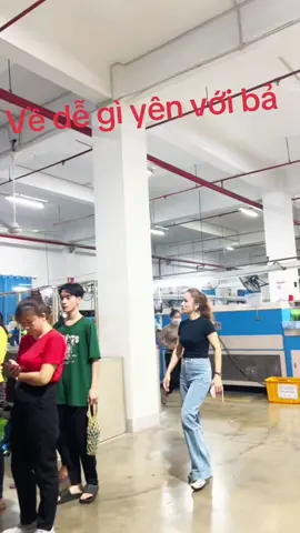 Nhỏ ngơ ngác không hiểu gì🥰🥰
