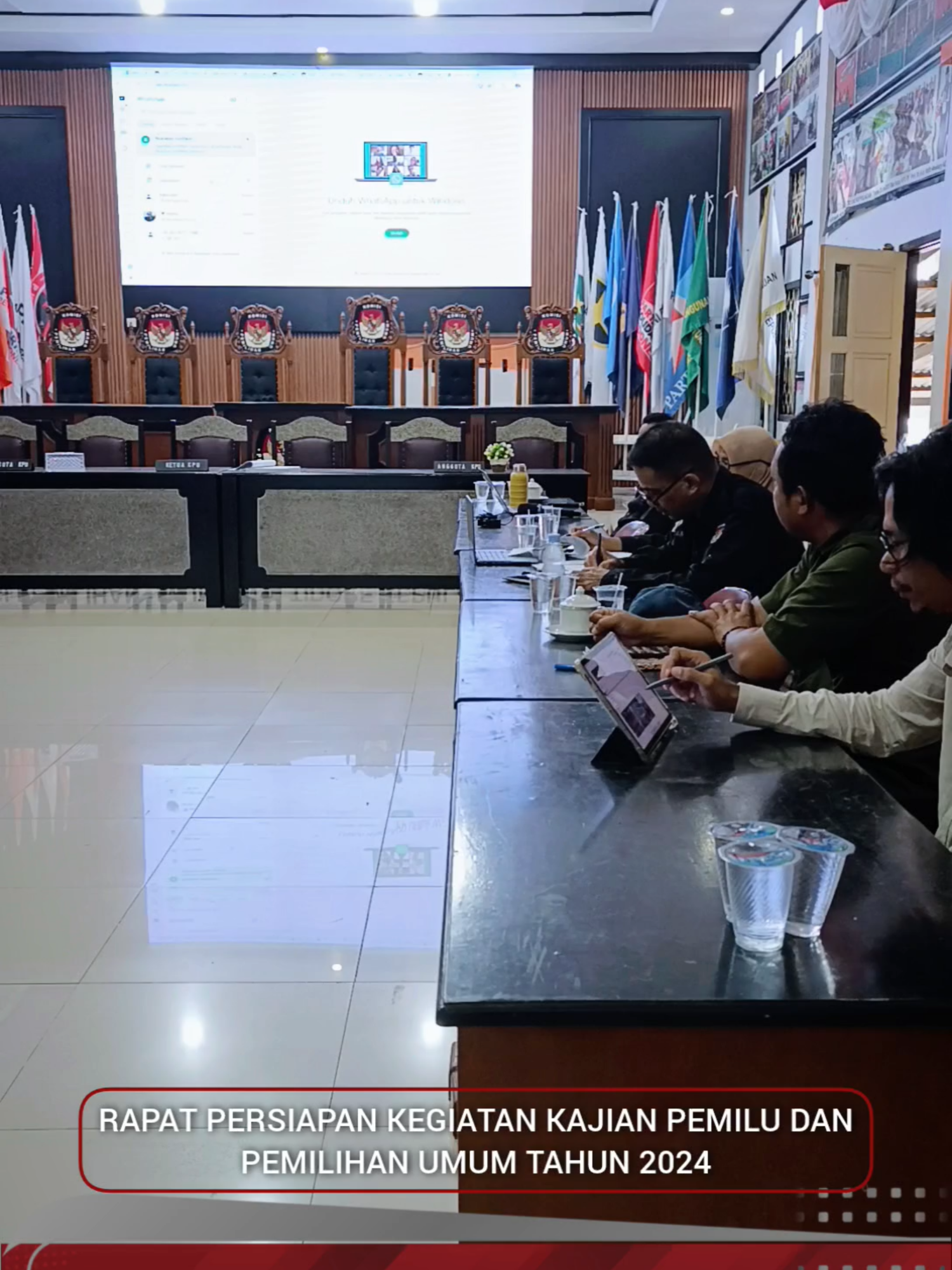 Rapat Persiapan Kegiatan Kajian Pemilu dan Pemilihan Umum Tahun 2024 #KPUMelayani @kpu_malut
