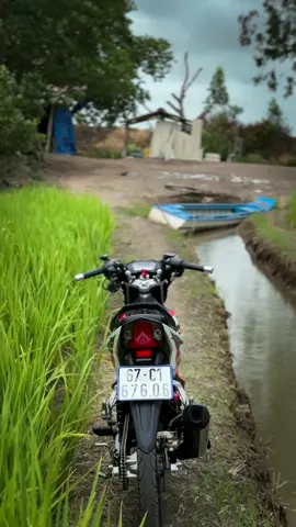Dè xe ae có bị lệch hông 🤣#sonic150rđộkiểng #xuhuongtiktok #67angiang 