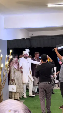 বিয়ে করতে আসলে ছেলেরা এতো খুশী কেন থাকে?? নাচতে নাচতে চলে আসে 😂😂😂