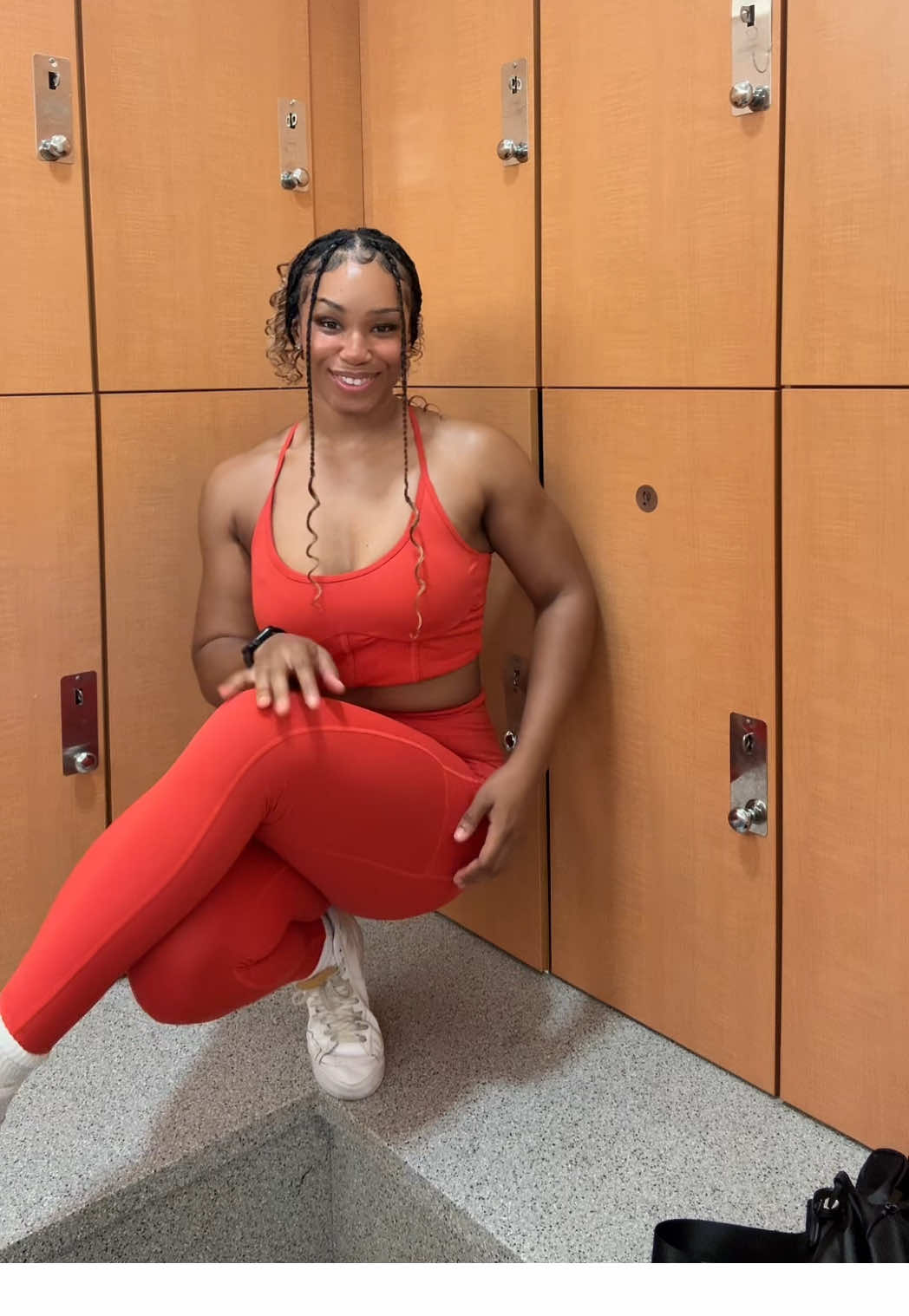 When @POPFLEX Active makes you look cute and @Alani Nutrition makes you feel good 🤩 #popflex #popflexactive #popflexaffiliate #alaninu #alani #alaninutrition #cutegymclothes #gymoutfits #athlesiurewear 