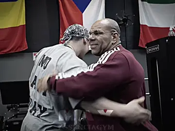 Mas é amor… Use meu cupom na @Max Titanium - Loja:essenciagym  #bodybuilders #gymedits #ganley #jorlanvieira #maxtitanium 