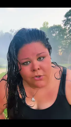 After seeing this video, I’m going back to my dark hair or possibly reddish… new look coming soon… #hair #video #repost #me #myself 