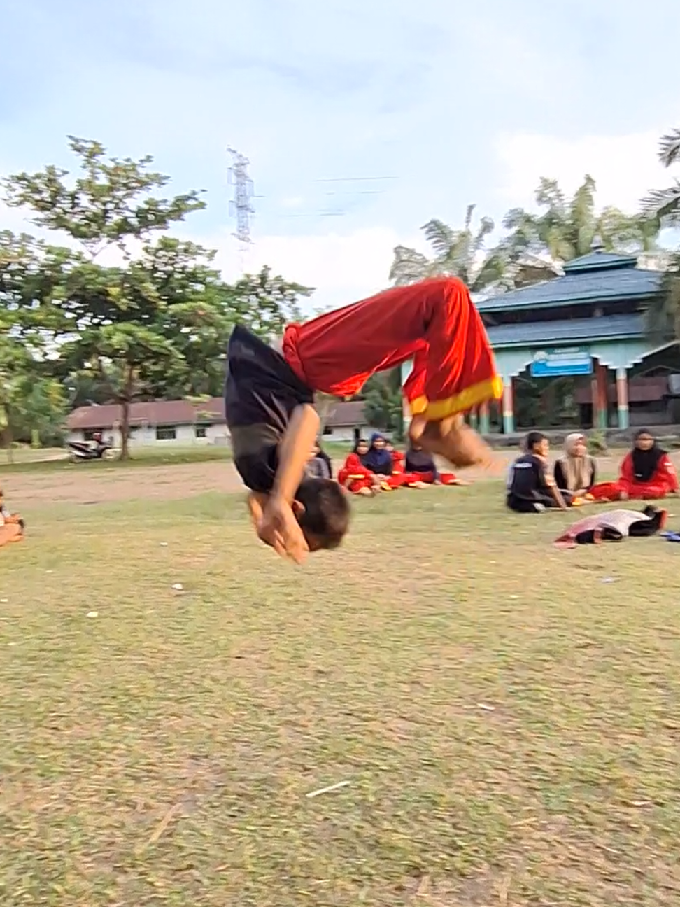Bocil-bocil Jago Salto Nih 🔥 #fyp  #pyf  #silat  #tapaksuci  #fyppppppppppppppppppppppp 