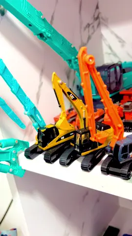 😁😁#ของเล่นญี่ปุ่นมือสอง #โมเดลรถบรรทุก #โมเดลรถเเม็คโค #TOMICA #ของสะสม 
