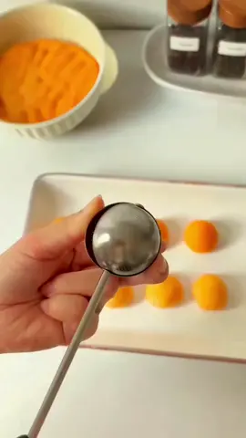 gives your baked goods that smooth and good for making tea #kitchenfavorite#gadgets #coolstuff#tiktokmademebuyit#foryou