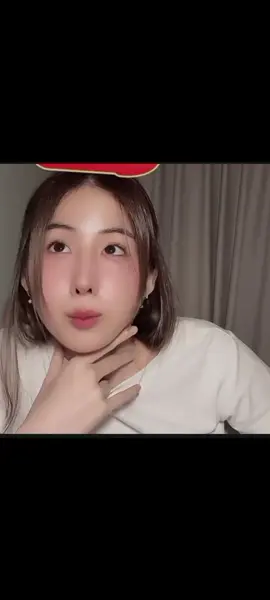 Aww, it’s funny how when Yoko puts on a lot of makeup, no one really compliments her… but when she’s in a rush, with just a touch of blush, a little mascara, and lipstick—damnnn, so simple yet so breathtakingly beautiful. ✨ And our Princess, you’ve lost weight again… Yooo, please take good care of yourself, nha. 💖 #FayePeraya  #fyppppppppppppppppppppppp  #FayeYoko  #YokoApasra 