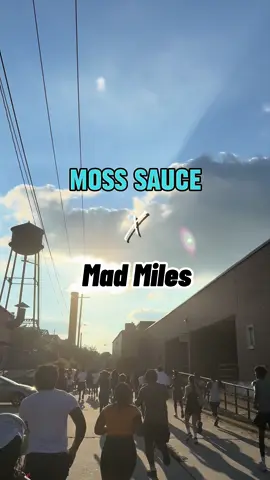 Come to Mad miles on a Monday and try the best Seamoss in the 🌎 #thingstodoinclt #runclub #seamoss