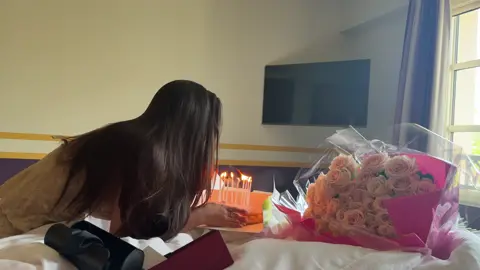 25💝