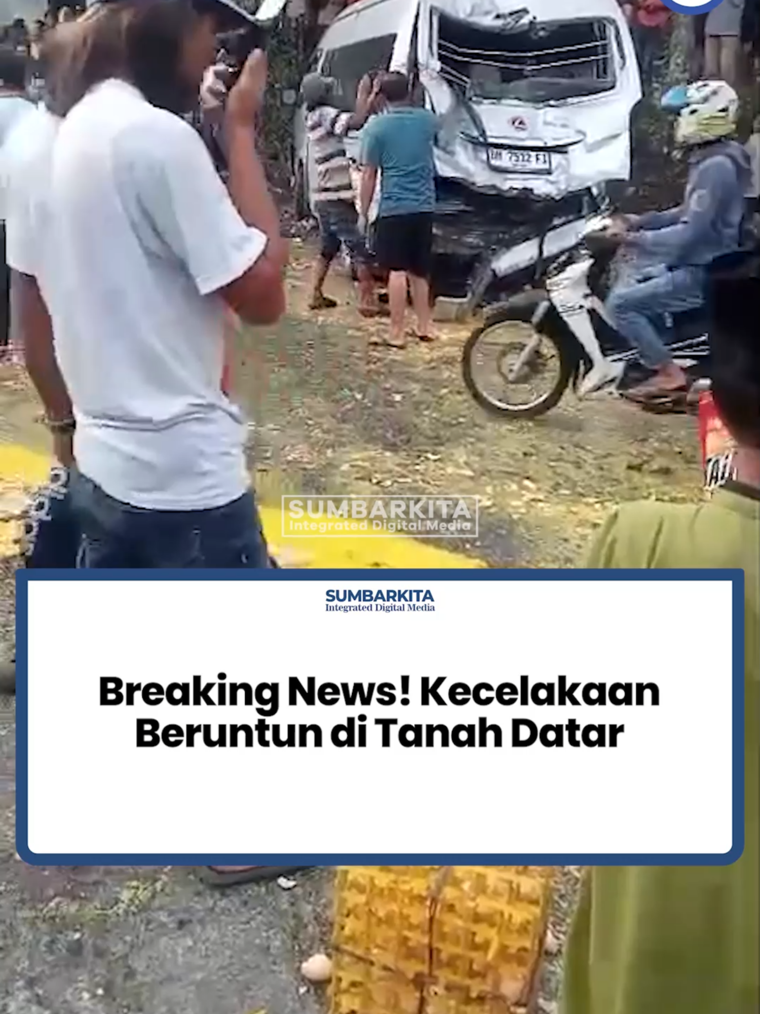 Kecelakaan beruntun dilaporkan terjadi Jalan Raya Padang  Panjang-Solok Kawasan Simpang Payo, Batu Taba, Tanah Datar pada Rabu  (20/8) sore. Informasi Sementara yang disampaikan netizen  menyebutkan bahwa kecelakaan melibatkan sejumlah kendaraan diantaranya  truk, minibus dan pikap. Berdasarkan video, terlihat ada kendaraan  yang rebah kuda. Sementara jalan dipenuhi pecahan telur yang berasal  dari mobil yang kecelakaan. Belum diketahui kronologi kejadian maupun korban akibat kecelakaan tersebut. Saat informasi ini disampaikan, Sumbarkita sedang menghimpun informasi dan keterangan lebih lengkap dari pihak berwenang. #sumbarfyp #tragedi #tanahdatar #tanahdatarsumbar #kecelakaan #viralsumbar