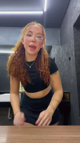 Gente tinha esquecido como treinar da vontade de viver🤠  qualidade pessima e eu tava acabada dps do treinokkkk  #dancinha 