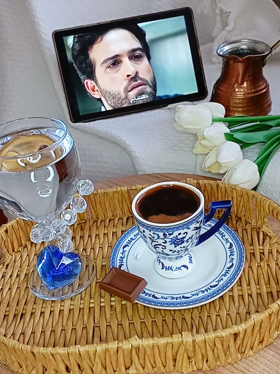 حتى محاولة الهروب من الوجع موجعة جداً ❤️‍🩹.  #الندم #محمود_نصر #اكسبلور #تصويري #تابعوني 