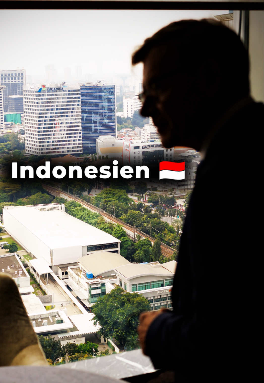 Indonesien ist das viertbevölkerungsreichste Land der Welt, die drittgrößte Demokratie und eine aufstrebende Wirtschaftsmacht. Ein künftiges Freihandelsabkommen mit der EU bietet großes Potenzial für engere Beziehungen. Vielen Dank für den herzlichen Empfang in Jakarta! 🇩🇪🤝🇮🇩