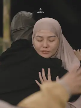 Aku tak sempurna, akan ku rayakan apa adanya 🥹🥹 Kita sing a long lagi yu? 21 September bulan depan 🥹🥹
