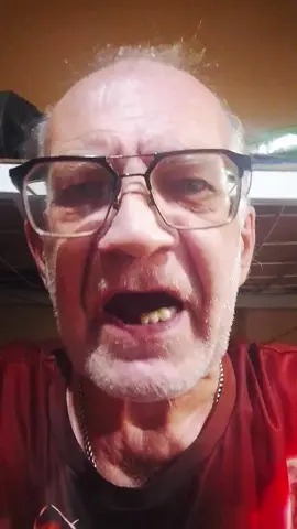 Видео имеет в себе сатирический характер и не несет смысловой нагрузки , автор на самом деле не выступает против полических деятелей . Так-же автор является чикатилой #чикатило #зеленский #fyp #rge #пенсионер #мем #умный 