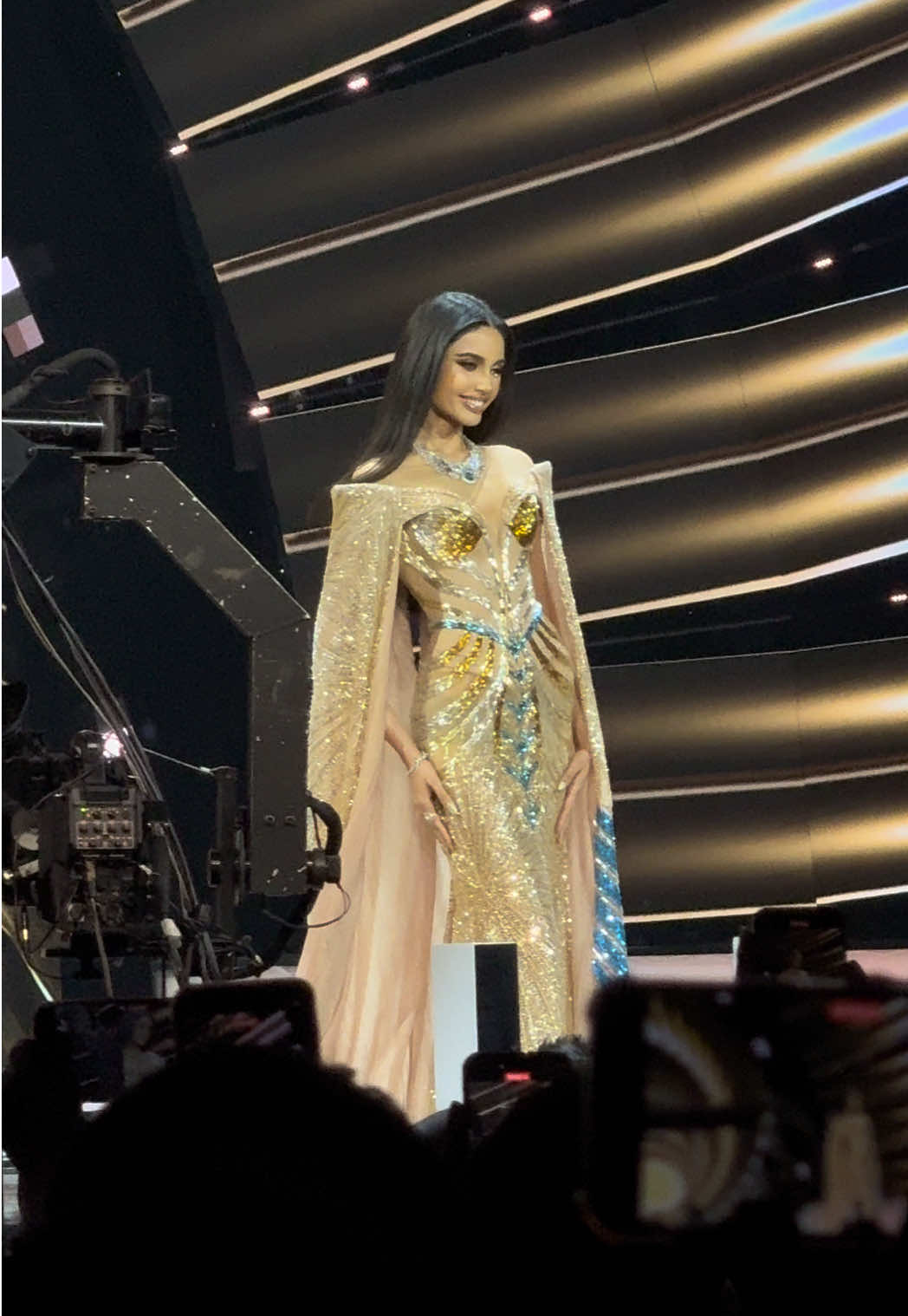 วีนาปิดซอง มงจบ🤍😍 @วีนา MUT Saraburi  #missuniversethailand #missuniversethailand2025 #veenapraveenar #veena #วีนามาหายูนิเวิร์ส 