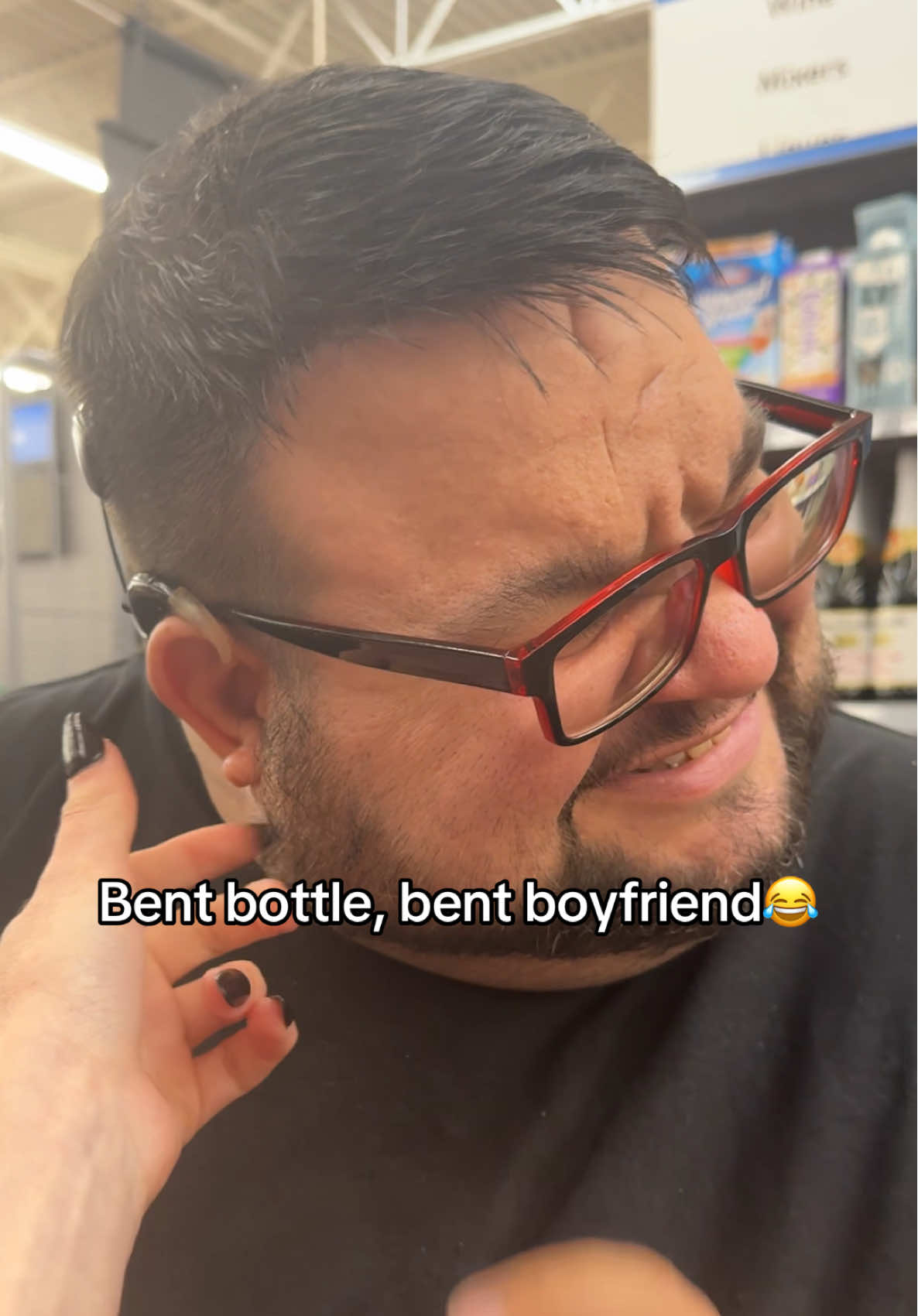 Blame the bottle, not me!🥤😂 #store #bottle #boyfriend #funny 
