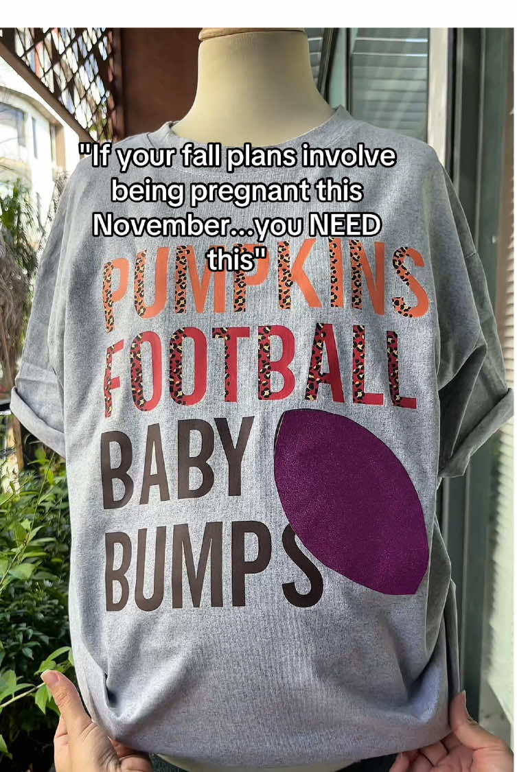 A Little Game Day 🏈👶 #footballpregnancy #gamedaybaby #fallpregnancy #pregnancyannouncement #babybumpstyle 