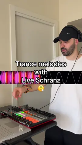 Day 29 - Making live edits with Ableton  The flexibility you have playing hybrid is amazing, I want to start making full sets this way 🐎 #schranz #hardtechno #upcomingdj #technodj #klangkuenstler 