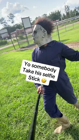 $LOUISIANA MICHAEL MYERS$ @Lacey Marie @Carnell Nichols yo somebody take his selfie stick🤣 #LIVEIncentiveProgram #GoLIVEGrowFast #PaidPartnership #foryou #fyp 