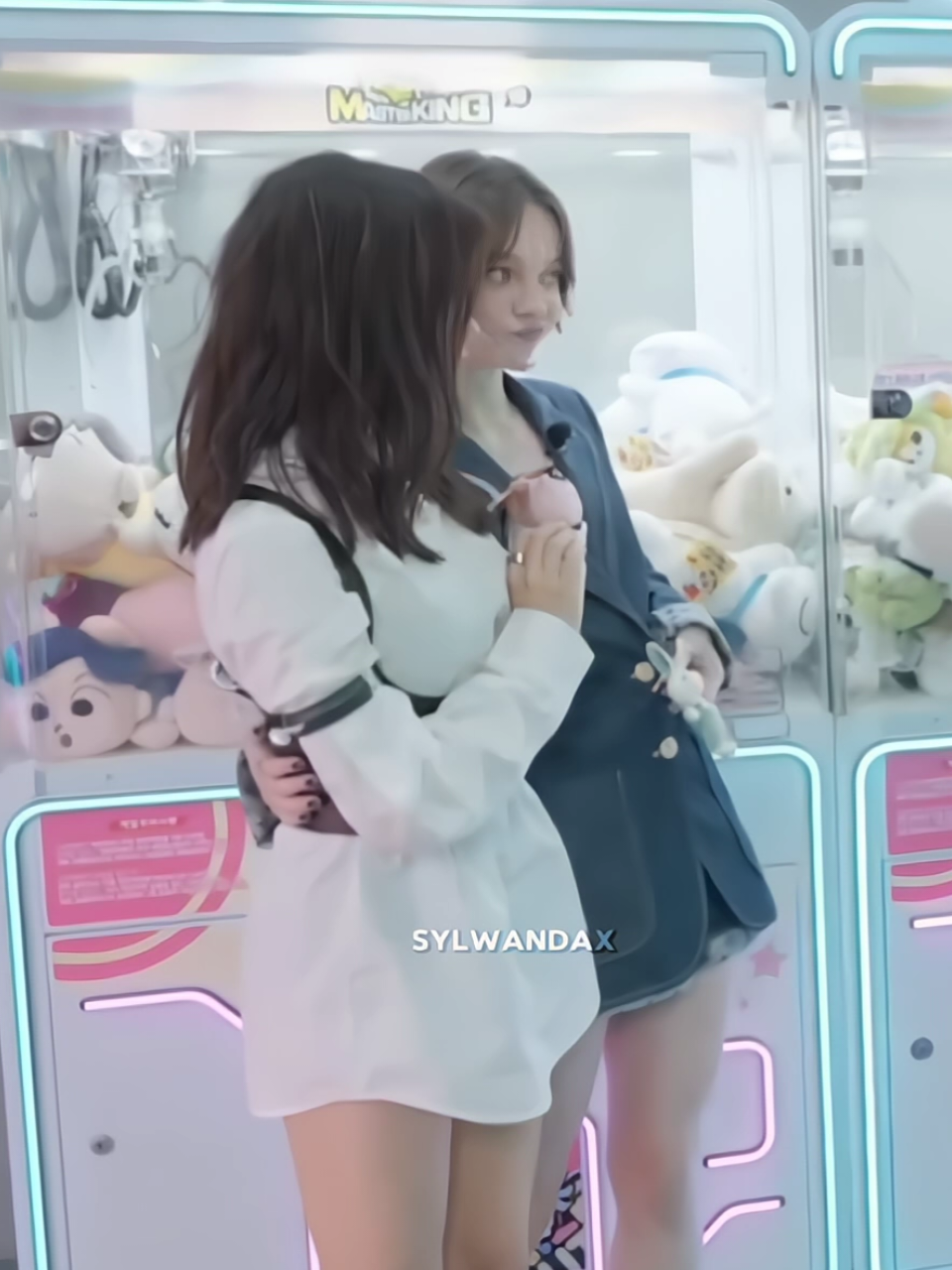 ❤️‍🩹 #jennaortega #emmamyers #wenclair #wednesday #fyp 