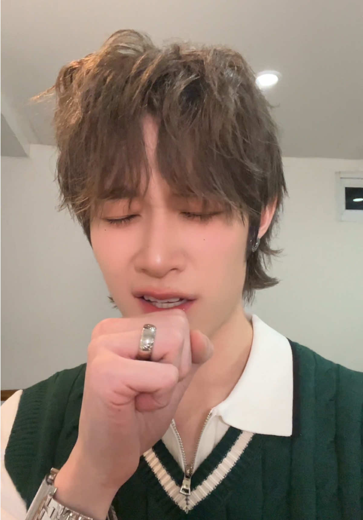 I’m sick 🤧 @MMax Kornthas  #GrabFoodลดแรงxMaxNat #MaxNat #mmaxmax #Natasitt #ฮาร์ทดิสของแม้กณฐ 