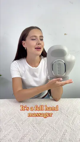 Best. Purchase. Ever. Your hands will thank you… trust me.🥹👵🎁#handmassager #modofobeauty #handtherapy #homespa 