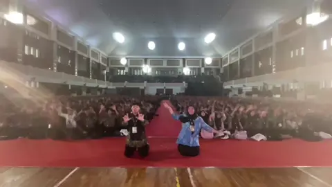 PBAK U UIN Malang resmi ditutup 🎉 Terima kasih untuk seluruh panitia, peserta, dan civitas akademika yang telah menyukseskan rangkaian kegiatan ini __________________________ More Information!!! Instagram : @demaliki.mlg @pbak_uinmlg Tiktok : @demaliki.mlg @pbak_uinmlg YouTube : DEMA UIN MALANG #uinmalang #maba 