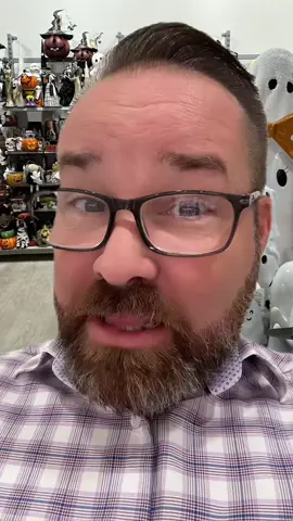Isn’t it too soon for there to be Halloween decor on the Retail sales floor? I think October 1 should be the first day for Halloween purchases  #halloween #homegoods #phoenixaz #arizona 