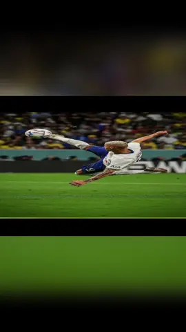 Richarlison scored a bicycle kick for Tottenham Hotspurs 🔥🔥🔥🔥🔥🔥🔥🔥. #tottenham #treanding #richarlison #foryou #fyp  @Richarlison Andrade 