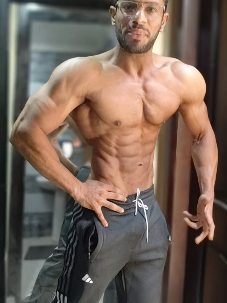 دعواتكم باقي ايام علي حورس🦅 تيم العالمي @amrmousa.2  #Fitness #bodybuilding 