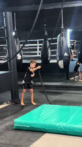 He’s Back to traning after 3 weeks of rest💪🏼let’s gooo #foryou #kids #sports #raghebkal7 #mmakids 