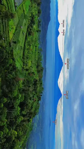 Dji mini 3 shot #videodrone #drone #cinematicdrone #djimini3 #dronevideo #dronemurah #djifly #djiindonesia #wisatamagelang #fotomagelang #dron300ribuan #fypシ゚ #tiktokaffiliate #droneshot #kaliangkrik #magelang #tripmagelang #jasafotomagelang 