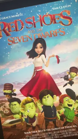 Does anybody else like this movie? 🤭💕✨ #redshoes #redshoesandthesevendwarfs #thesevendwarfs #fairytale #fairytales #animated #animatedmovies #plussize #bodypositivity #movie 