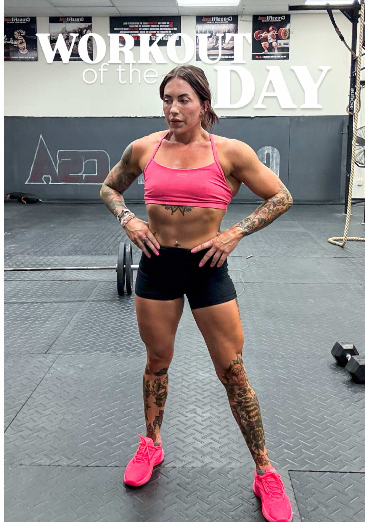 Just posted to the workout of the week section of my app!! If you need a good 20 min cardio, core & shoulder burn- this is it! 📲 train with me: simplymander.app #crossfit #weightlifting #strengthandconditioning 