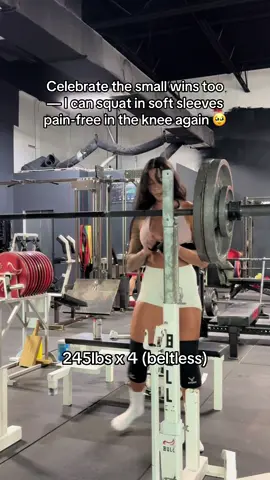If you were around when I hurt my knee last year, then you know 🥹  #GymTok #fyp #workoutmotivation #powerliftingwomen 