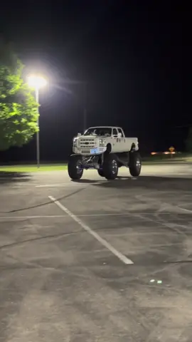 Not everyone, just the haters.  #trucktok #viral #truckscenetiktok #fyp #foryou 