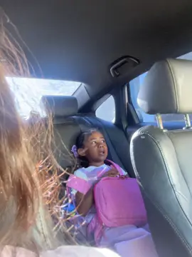 She chose too listen too this song.  Zayla gone say “ she’s crying “ I said whooo I look back and see this 😭 she know word for word #babygirl #viralvideo #cancerbaby♋️ #emotional 